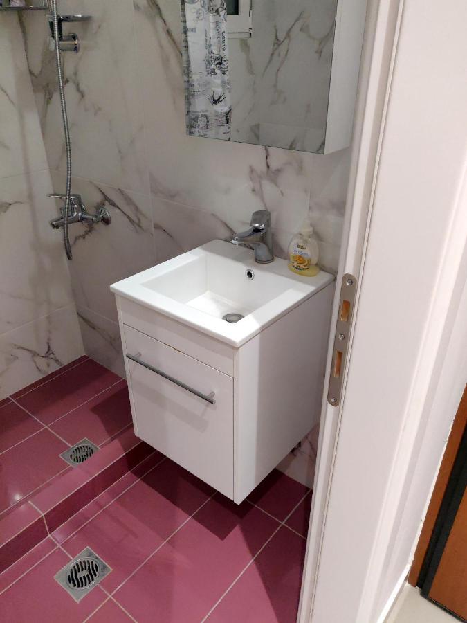 Appartement Luxury Studio In The Center Of Larissa Extérieur photo